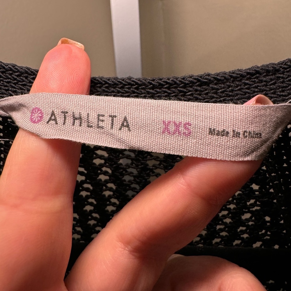 Athleta women’s XXS black open knit cardigan wrap. - Picture 5 of 6